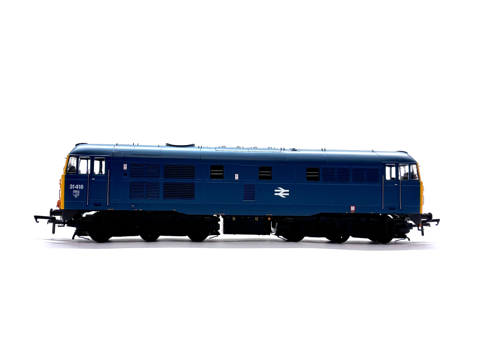 Accurascale ACC3187-DCC Class 31 diesel locomotive 31418 in BR blue livery, DCC sound-fitted, new OO Gauge model.