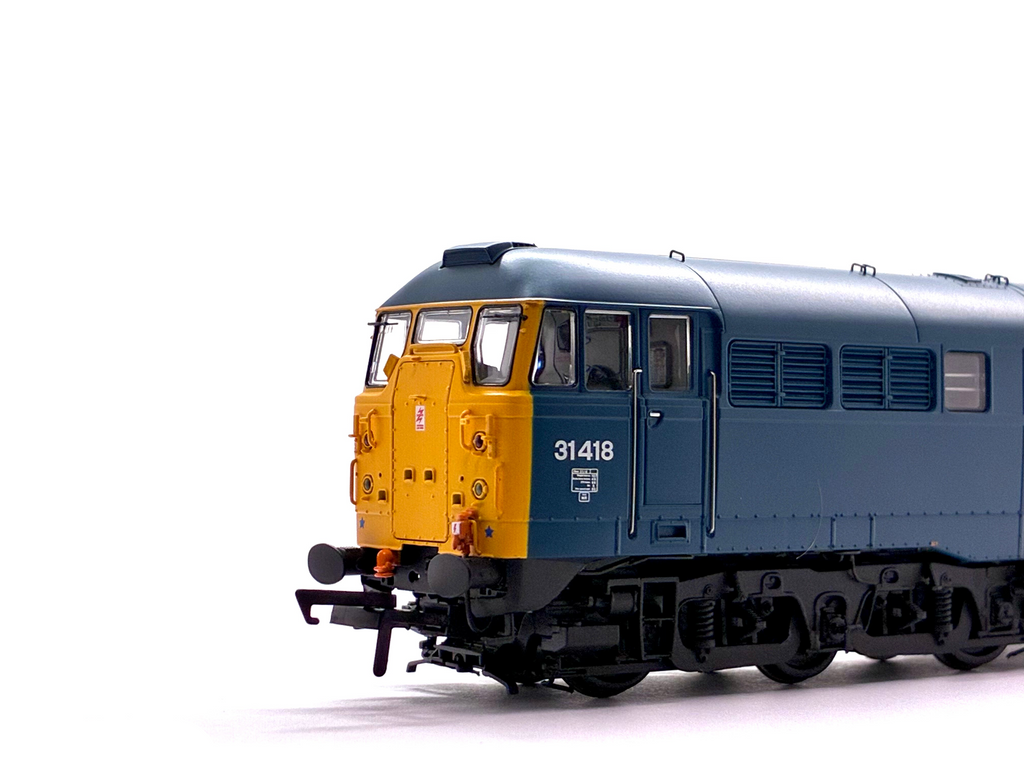 Accurascale ACC3187-DCC Class 31 diesel locomotive 31418 in BR blue livery, DCC sound-fitted, new OO Gauge model.