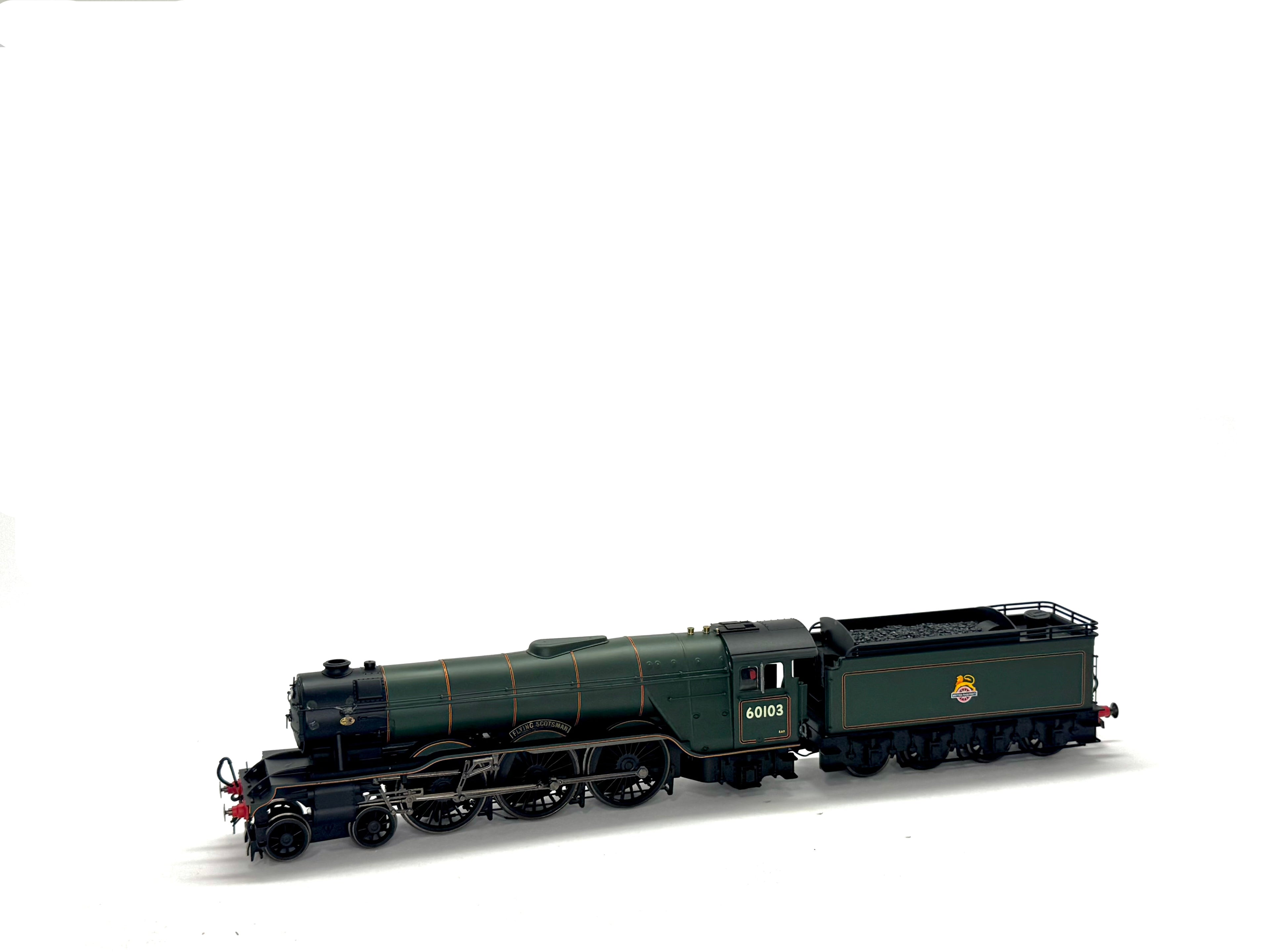 Hornby R2536 Class A3 4-6-2 60073 "St.Gatien" in BR Green with early emblem (Renumbered to 60103)