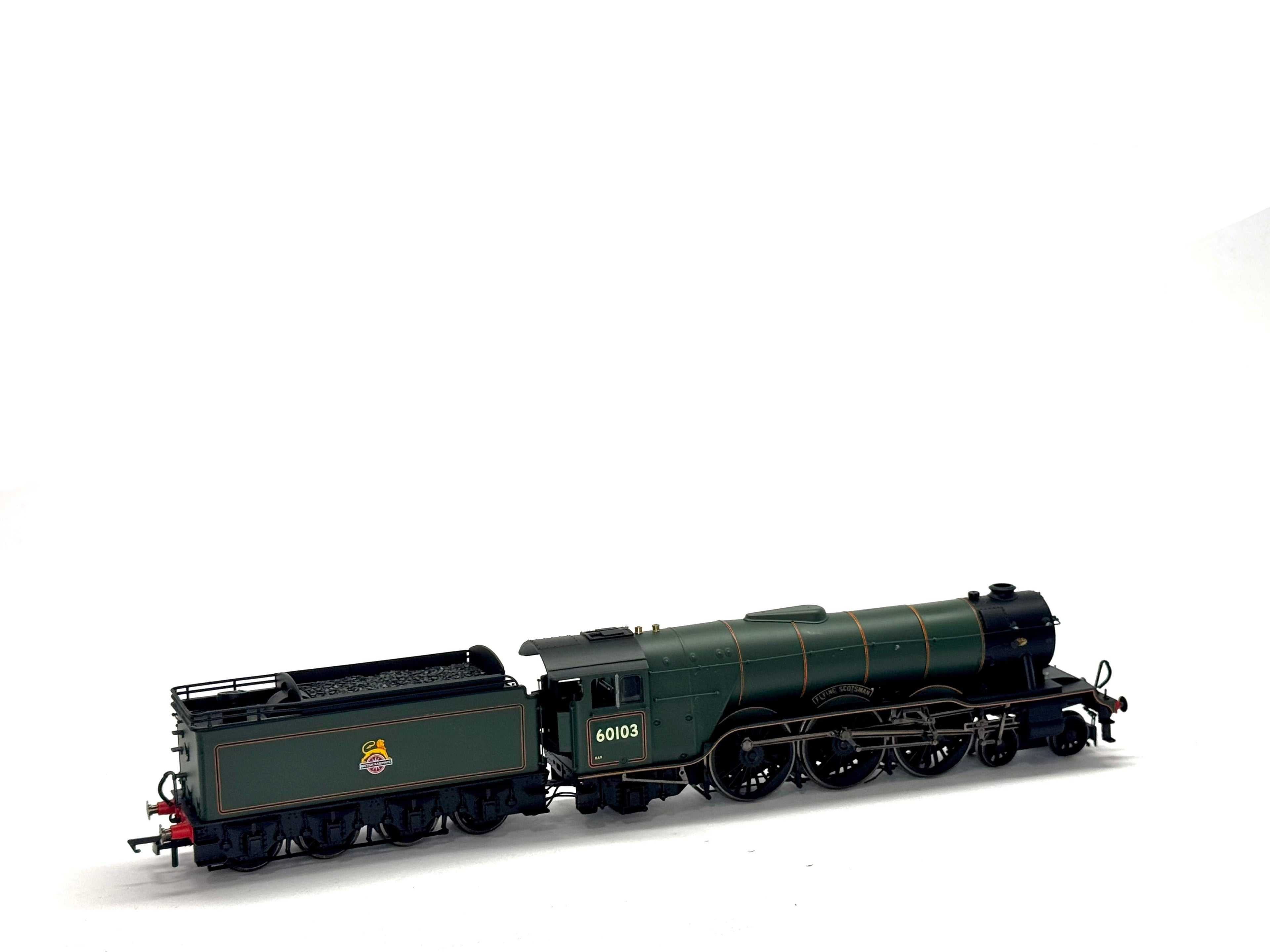 Hornby R2536 Class A3 4-6-2 60073 "St.Gatien" in BR Green with early emblem (Renumbered to 60103)