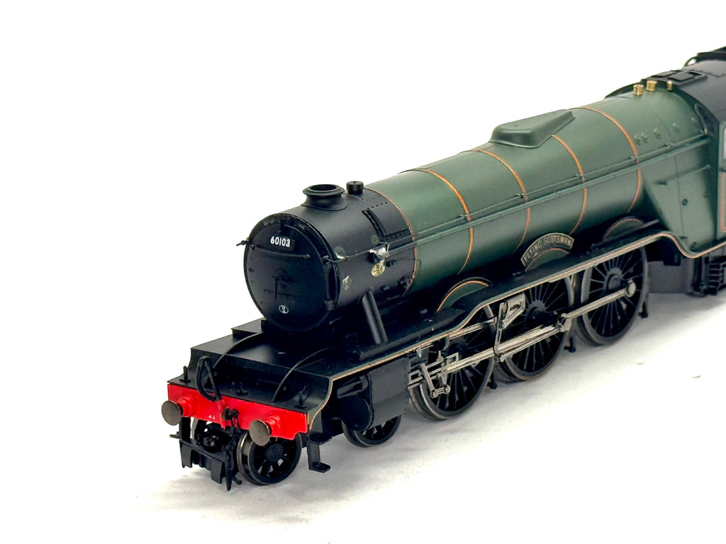 Hornby R2536 Class A3 4-6-2 60073 "St.Gatien" in BR Green with early emblem (Renumbered to 60103)