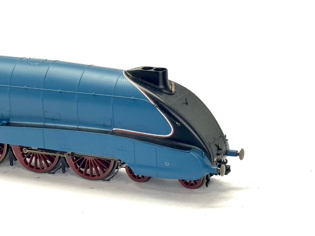Hornby R3843 Rebuilt Class W1 Hush-Hush 4-6-4 10000 in LNER garter blue
