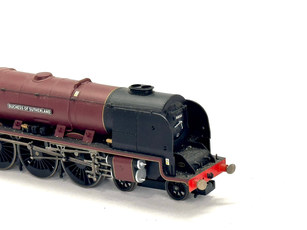 Hornby R066 Duchess Class 4-6-2 'Duchess of Sutherland' 6233 in LMS Maroon