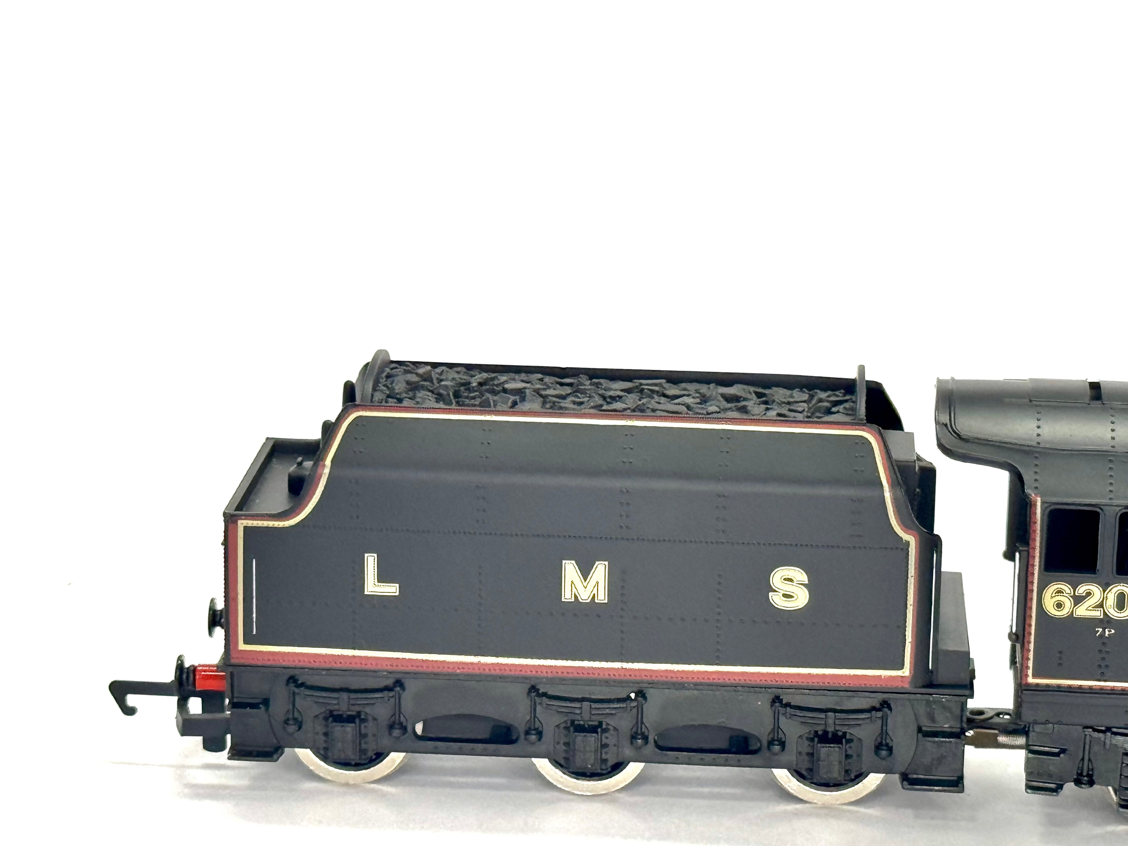 Hornby R2051 Class 8P 4-6-2 6206 "Princess Marie Louise" in LMS black