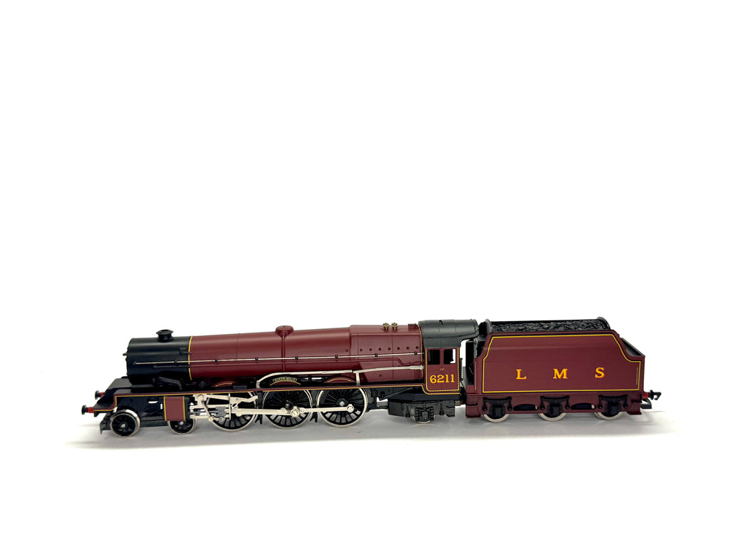 Hornby R2052 Princess Class 4-6-2 "Queen Maud" 6211 in LMS Maroon