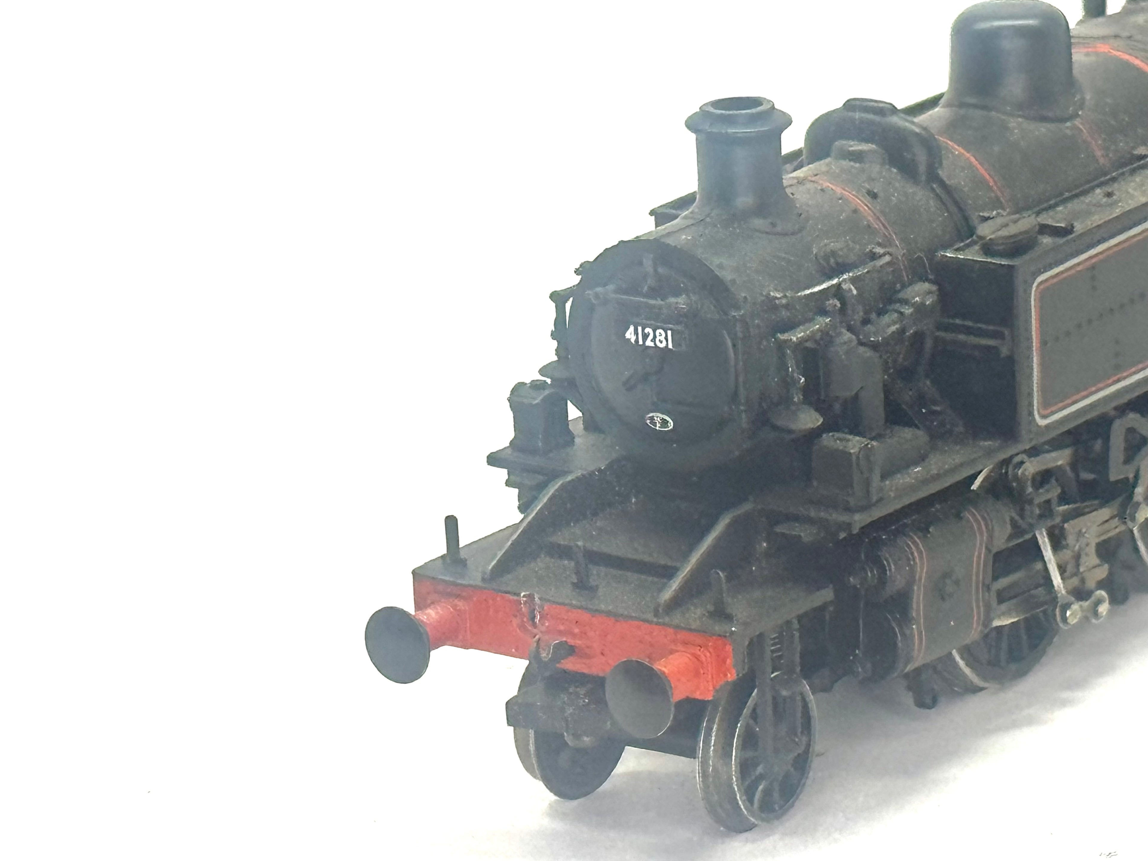 Bachmann Branchline 31-450B Class 2MT Ivatt 2-6-2 41281 in BR Lined Black Livery