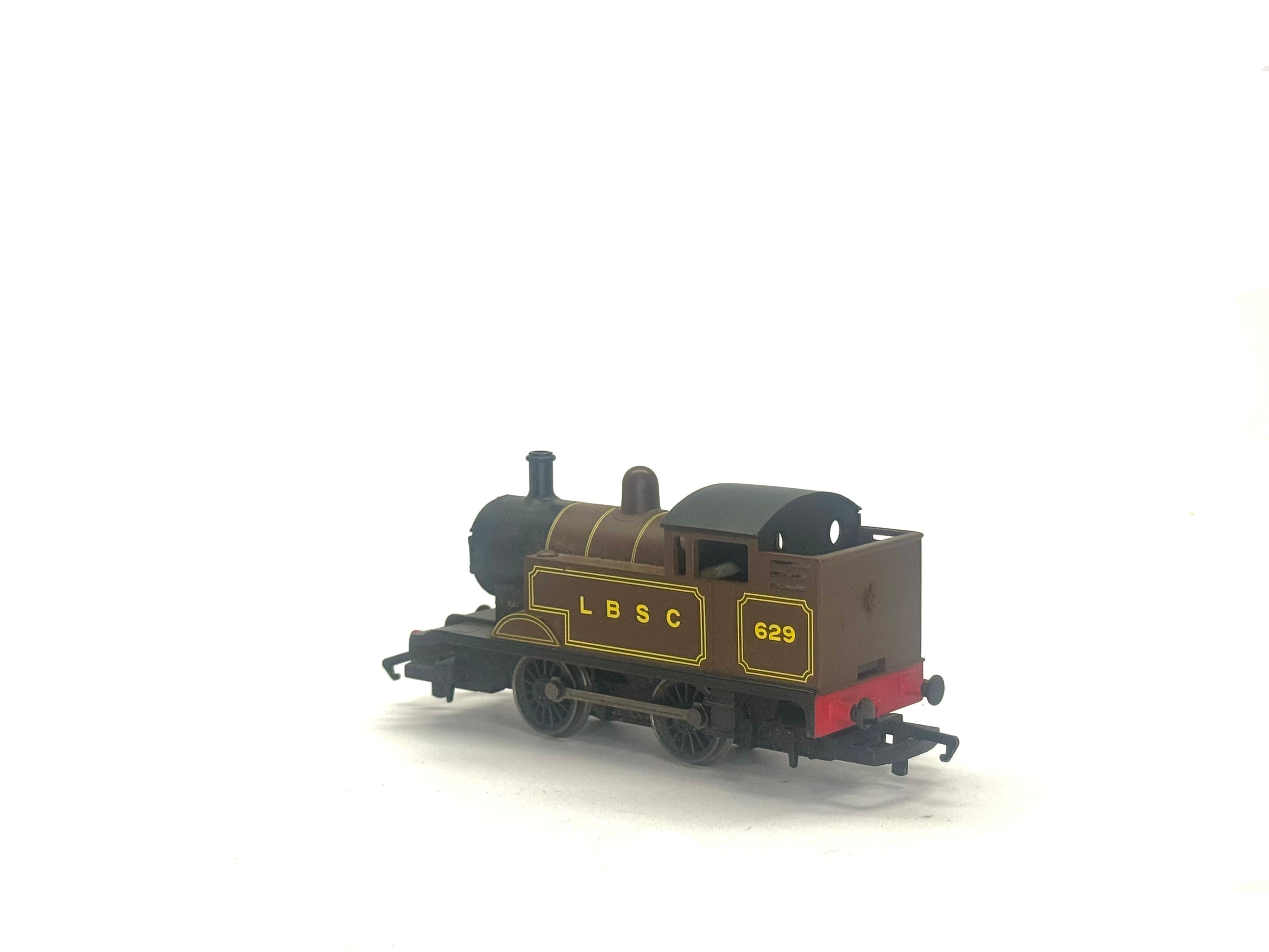 Hornby R2941 Freelance 0-4-0T 629 in LB&SCR marsh umber