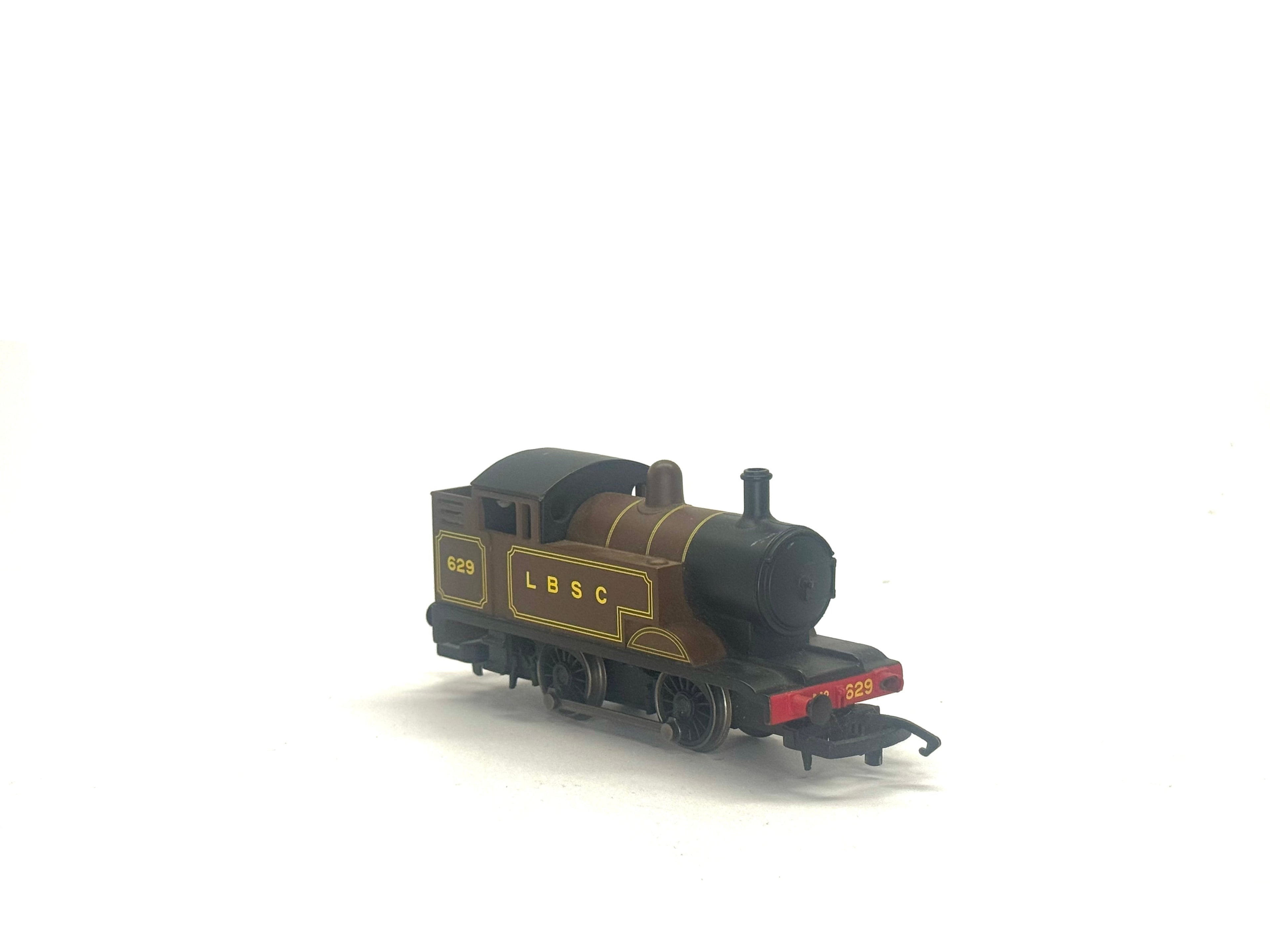 Hornby R2941 Freelance 0-4-0T 629 in LB&SCR marsh umber
