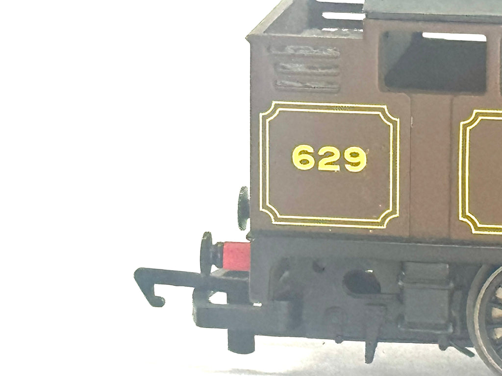 Hornby R2941 Freelance 0-4-0T 629 in LB&SCR marsh umber