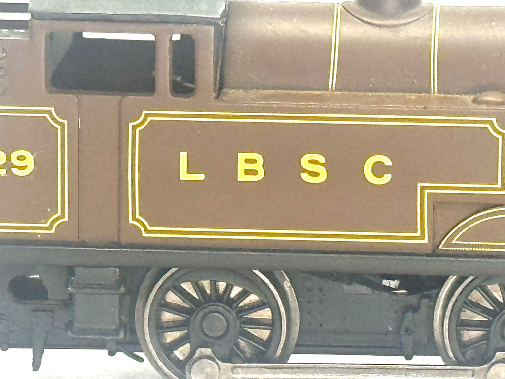 Hornby R2941 Freelance 0-4-0T 629 in LB&SCR marsh umber