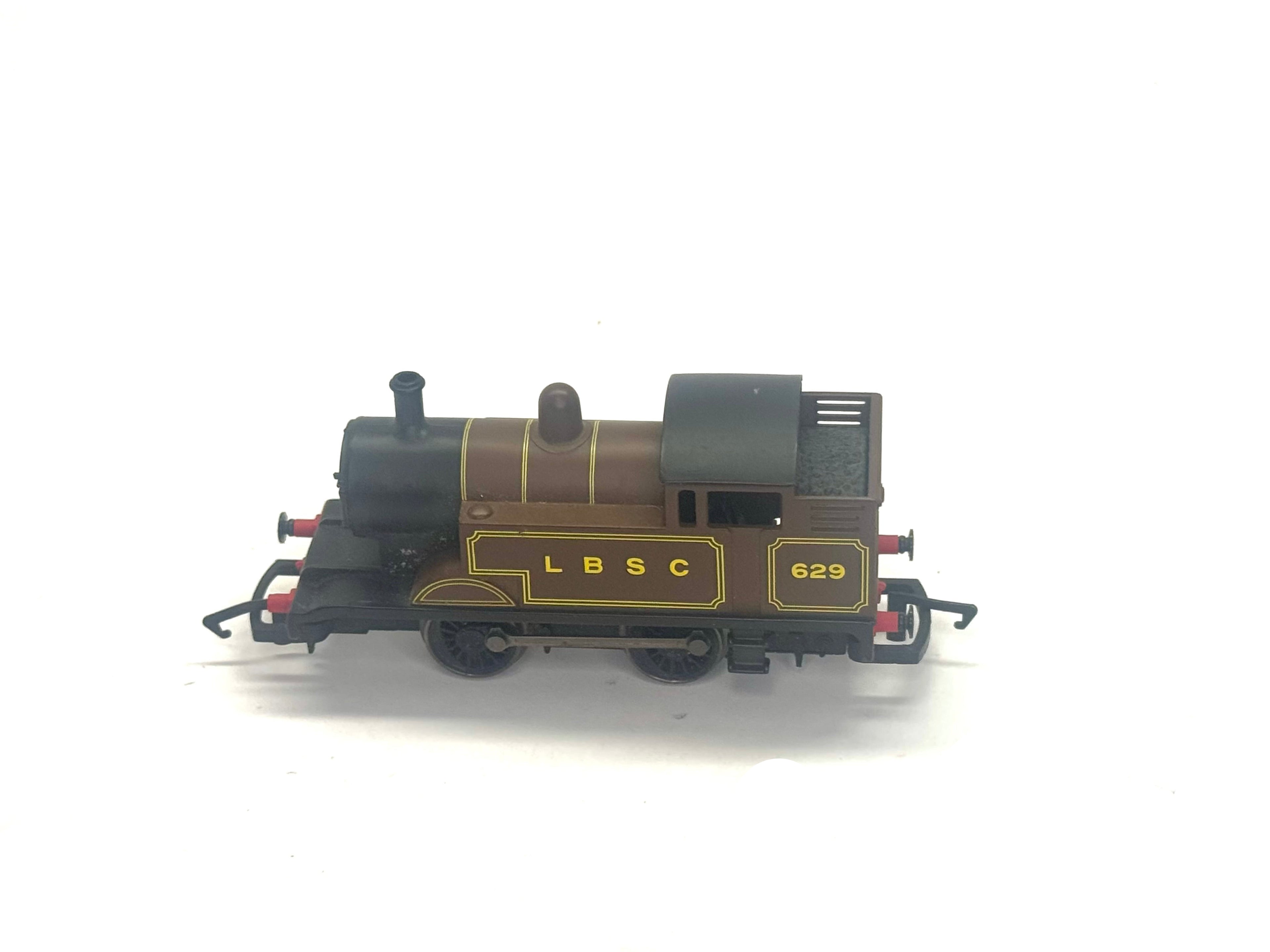 Hornby R2941 Freelance 0-4-0T 629 in LB&SCR marsh umber