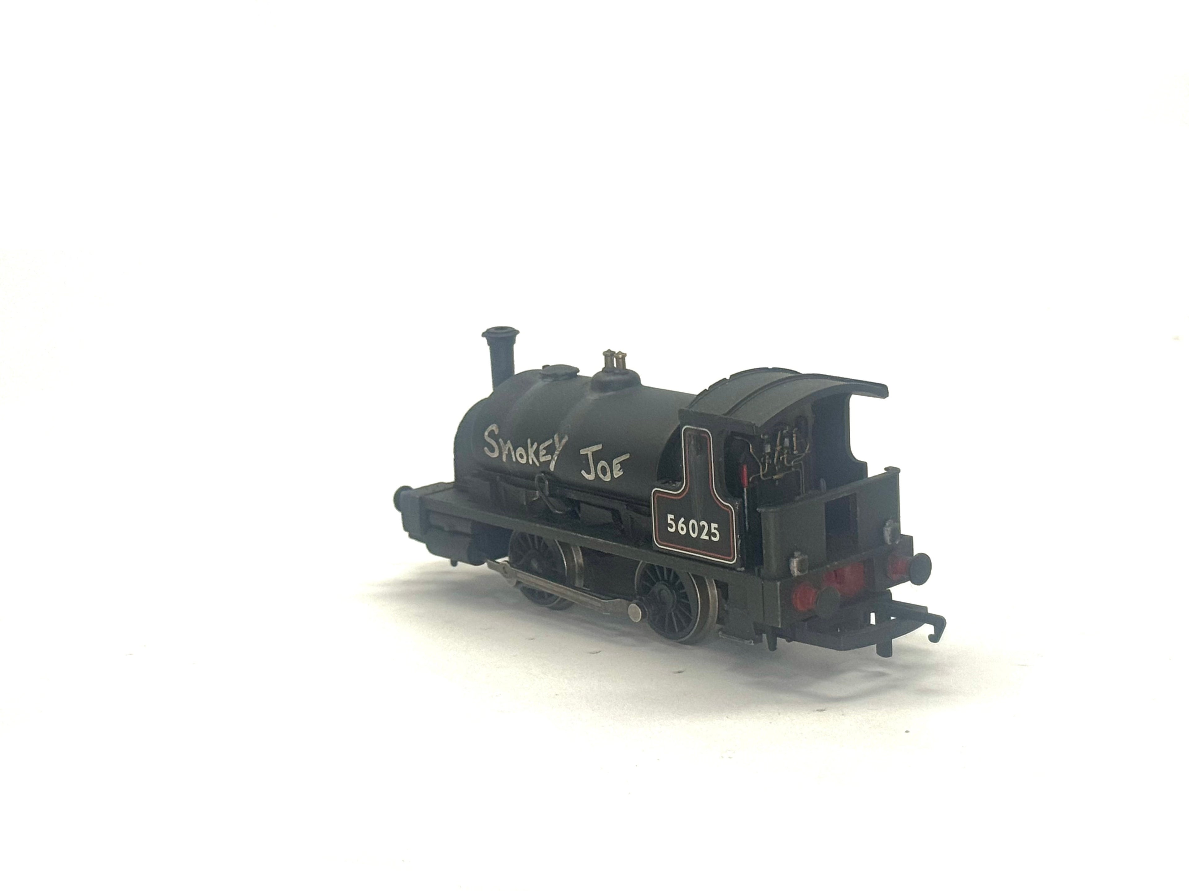 Hornby R3064 Class 0F Pug 0-4-0ST 56025 'Smokey Joe' in BR black