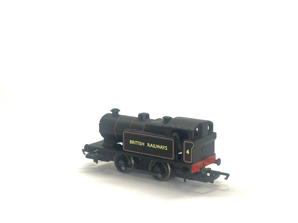 Hornby R2245 BR Black 0-4-0T Industrial Class D Loco 4 in BR lined black