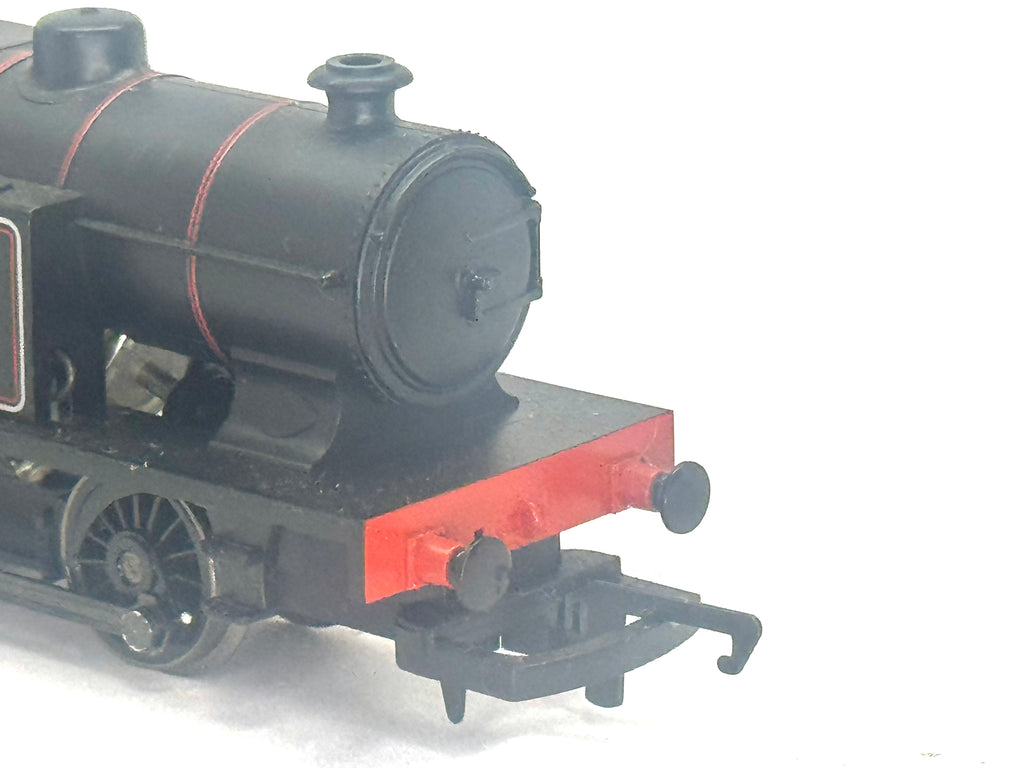 Hornby R2245 BR Black 0-4-0T Industrial Class D Loco 4 in BR lined black