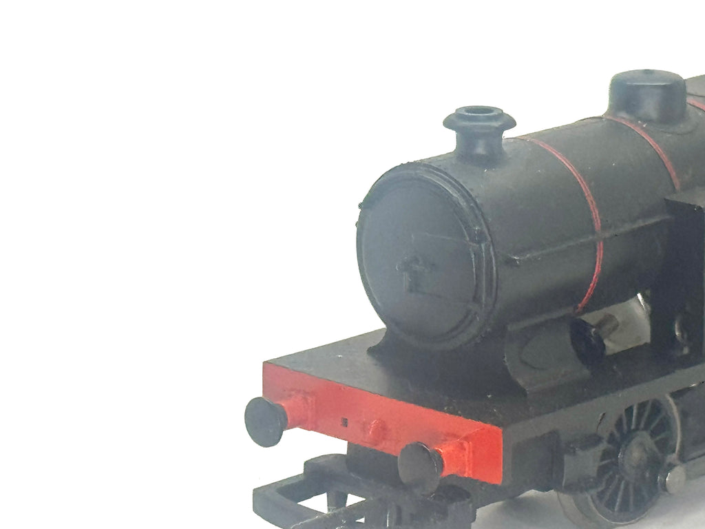 Hornby R2245 BR Black 0-4-0T Industrial Class D Loco 4 in BR lined black