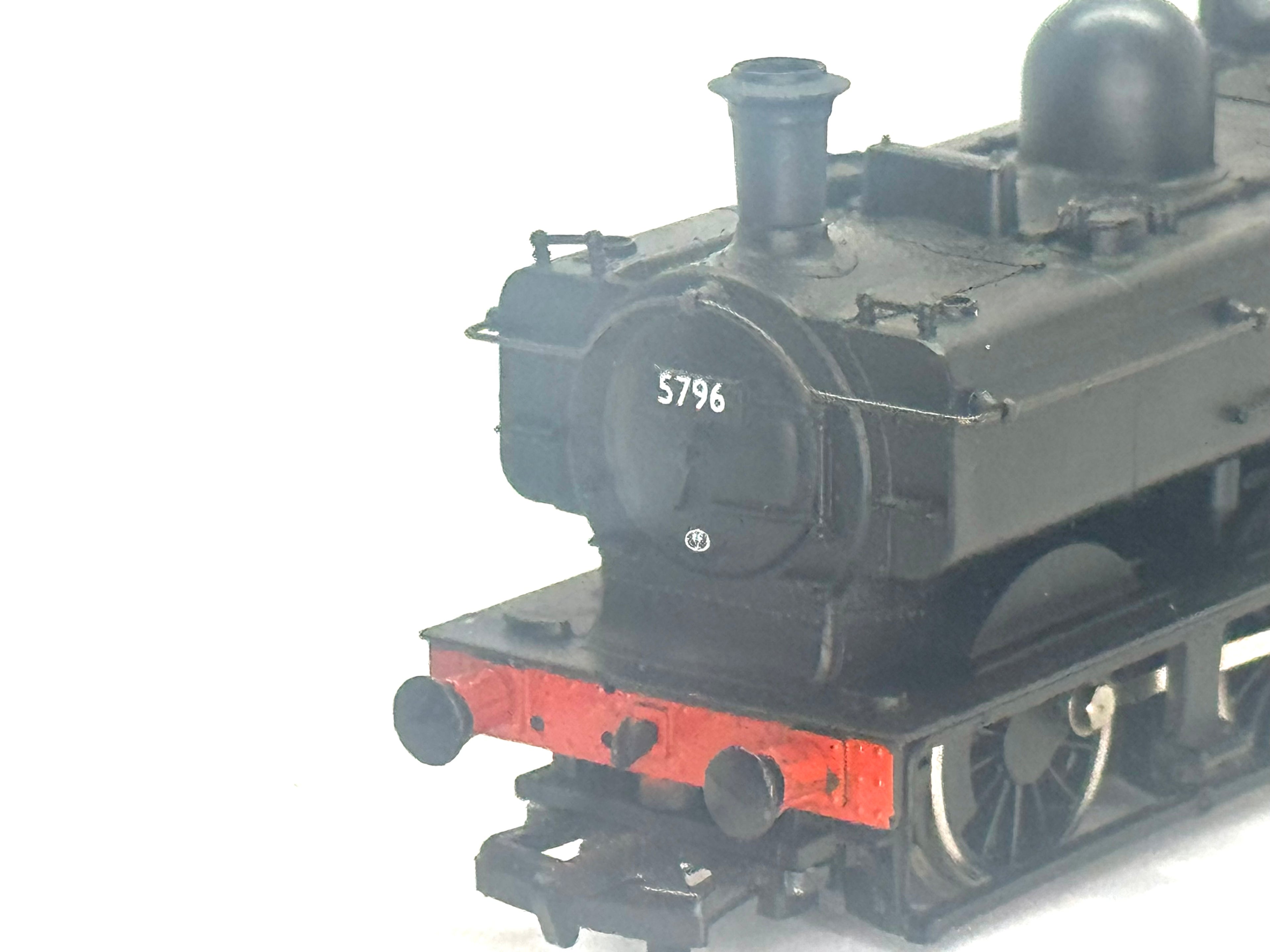 Bachmann Branchline 31-901 Class 57XX 0-6-0 pannier tank 5796 in BR black