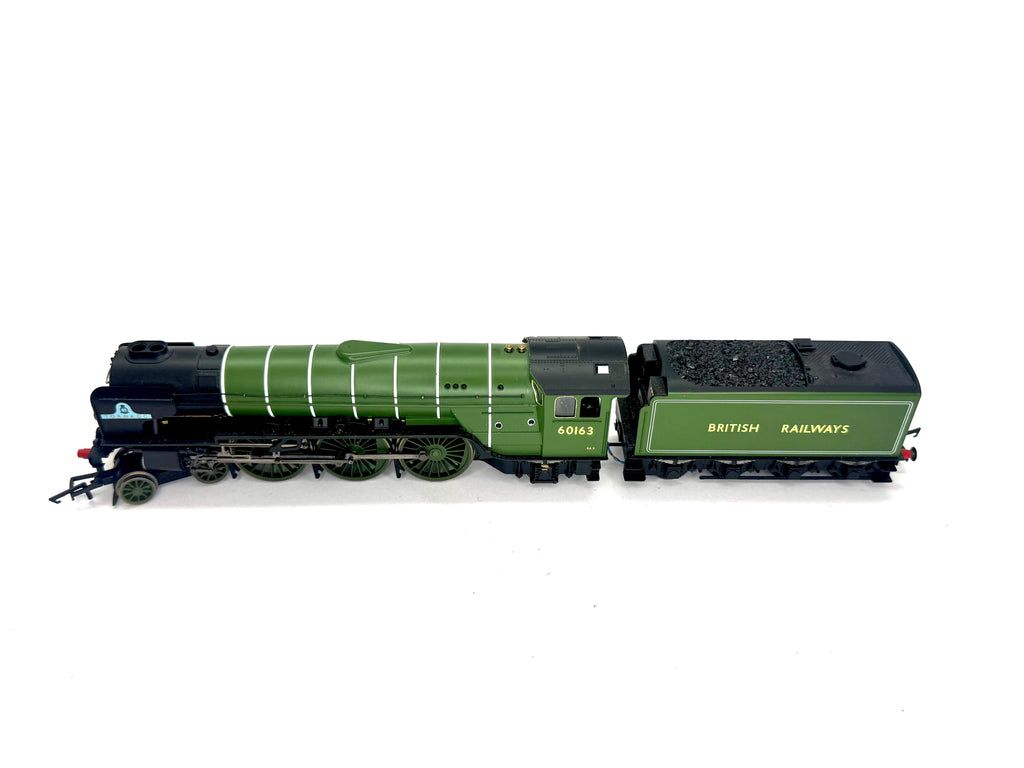 Hornby R3060 Class A1 4-6-2 60163 "Tornado" in BR apple green